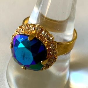 Ring cushion AB jet crystal rhinestone surround